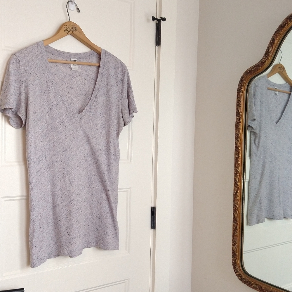 3for30* PINK V-Neck Tee